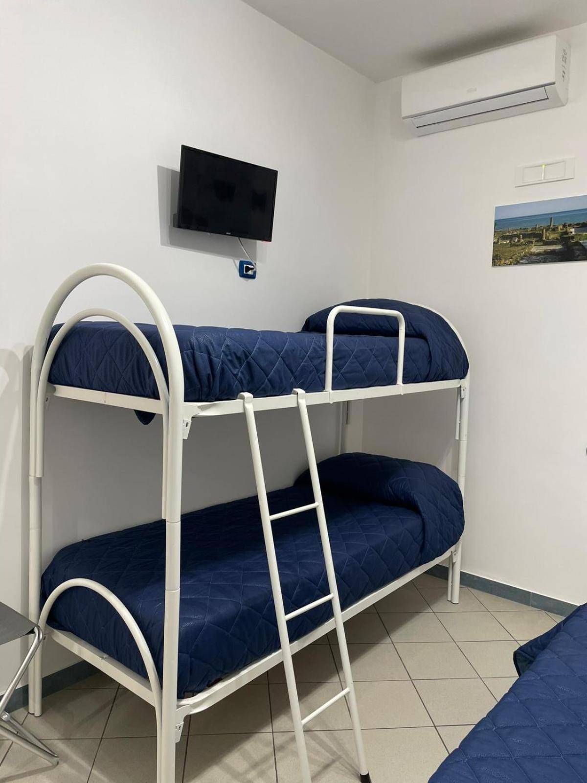Casa Vacanze La Casetta Di Zinu' Porto Empedocle Esterno foto